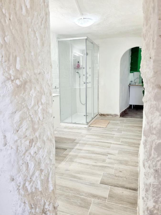 Apartamentos La Cueva Paterna Ngoại thất bức ảnh