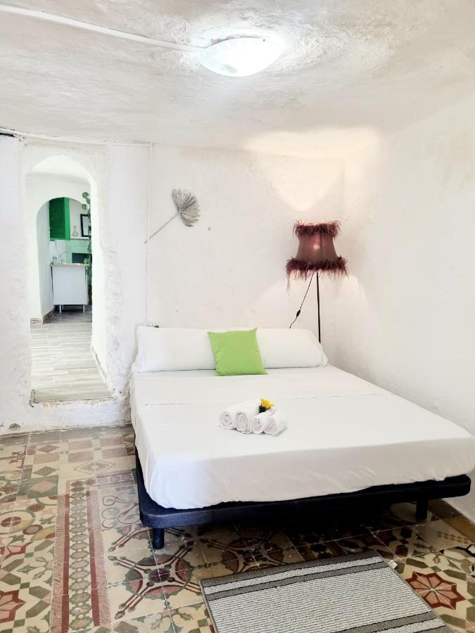 Apartamentos La Cueva Paterna Ngoại thất bức ảnh